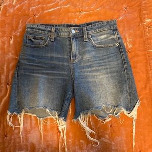 Lucky brand size 4/27 Ava short in blue denim.